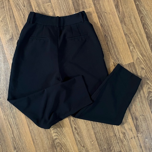 Zara Black Cropped Women's Pants - Picture 4 of 5